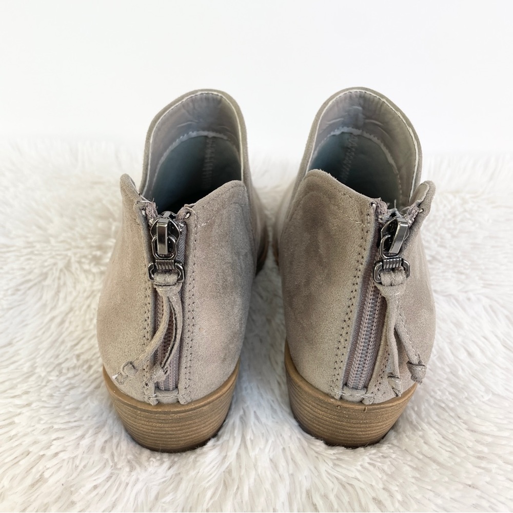 L Journee Collection  grey , faux suede heel booties - Picture 8 of 9